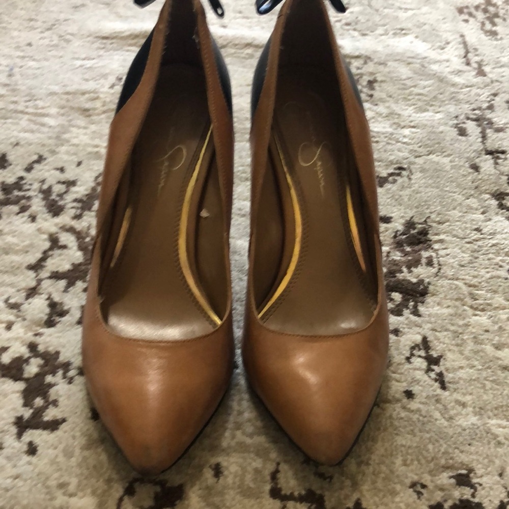 Jessica Simpson JAIDE pointed toe pumps size 8